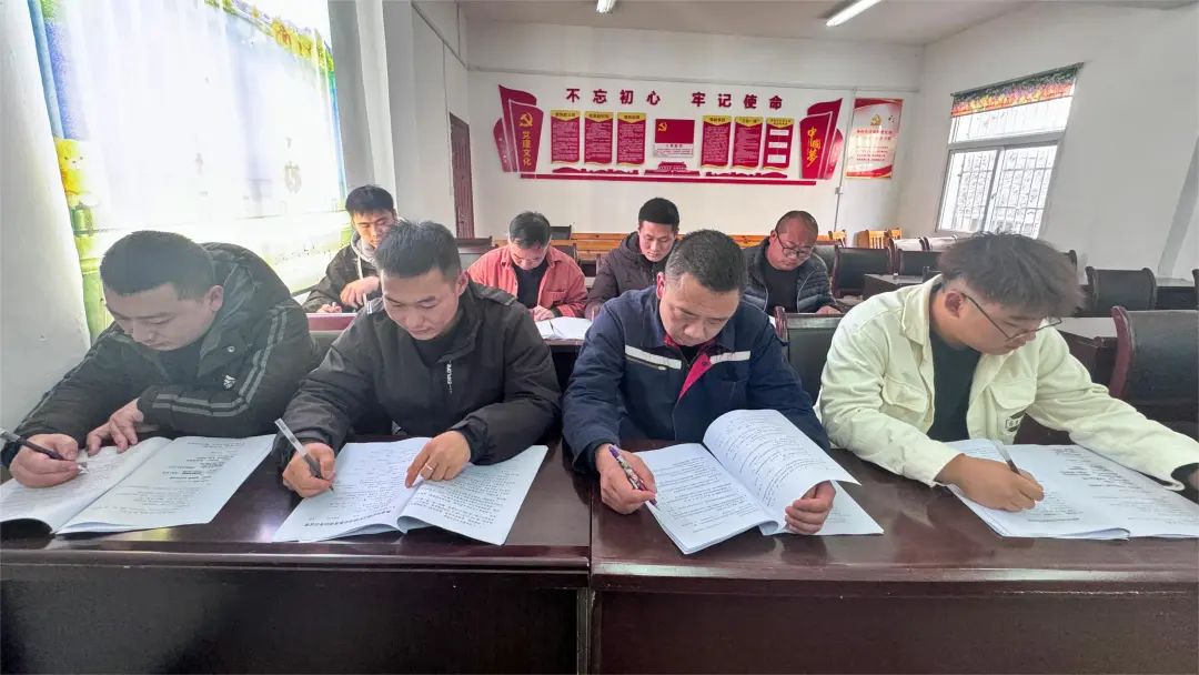 宜化礦業(yè)：強化教育培訓(xùn)提技能，新工分級管理見實效(圖2)