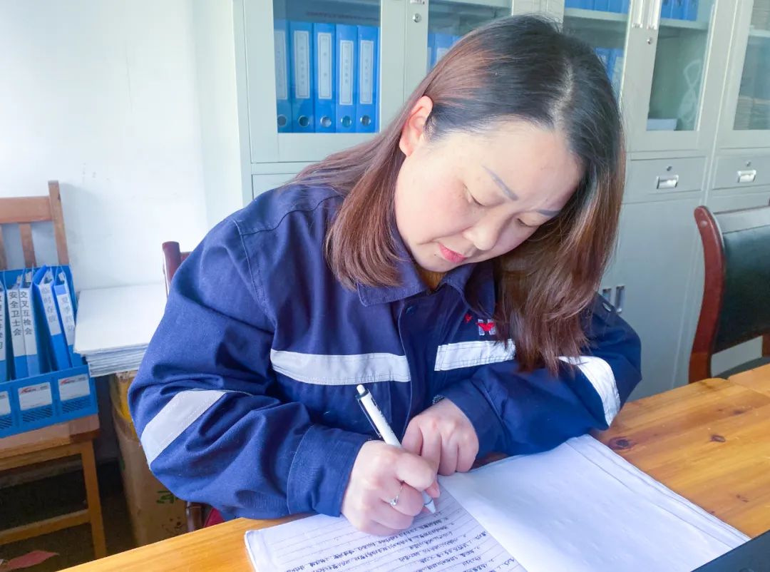 【宜化榜樣】宜化礦業(yè)黃小燕：礦山里的“黃督督”，安全上的內(nèi)當(dāng)家(圖5)